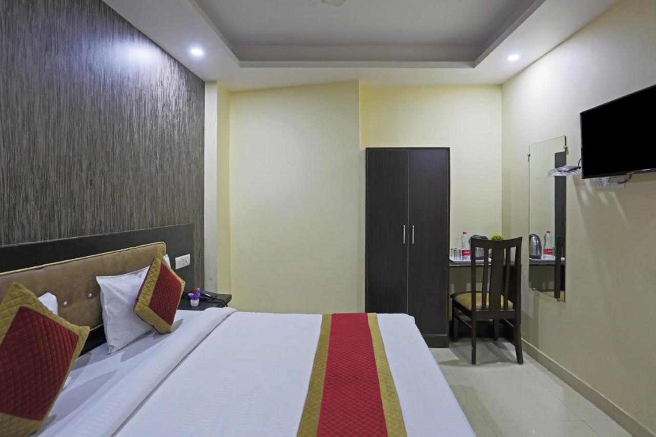 Airport Hotel Rosewood Neu-Delhi Exterior foto