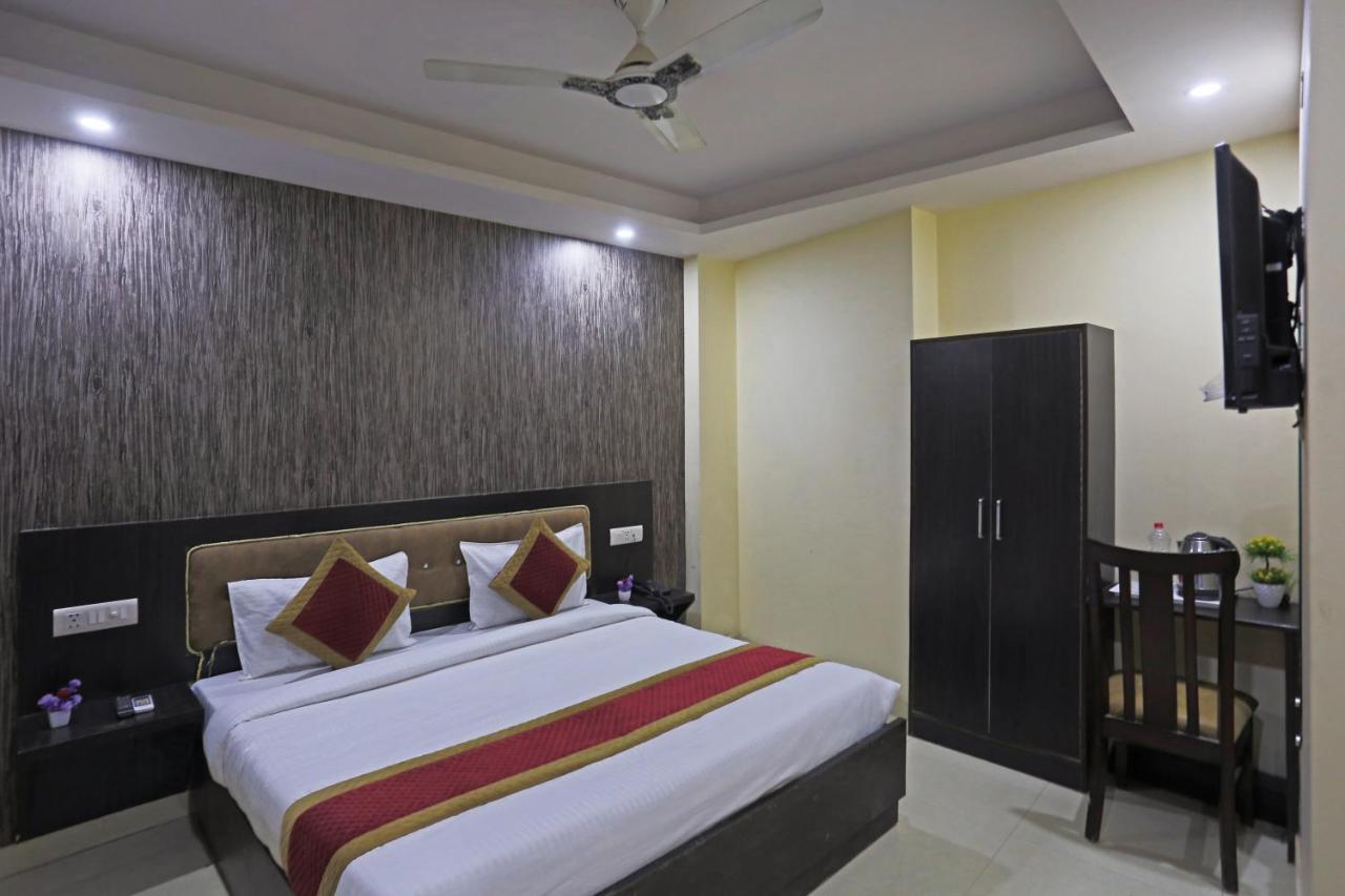 Airport Hotel Rosewood Neu-Delhi Exterior foto