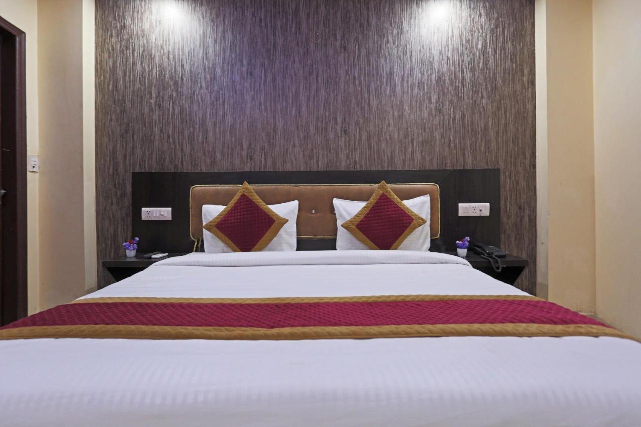 Airport Hotel Rosewood Neu-Delhi Exterior foto