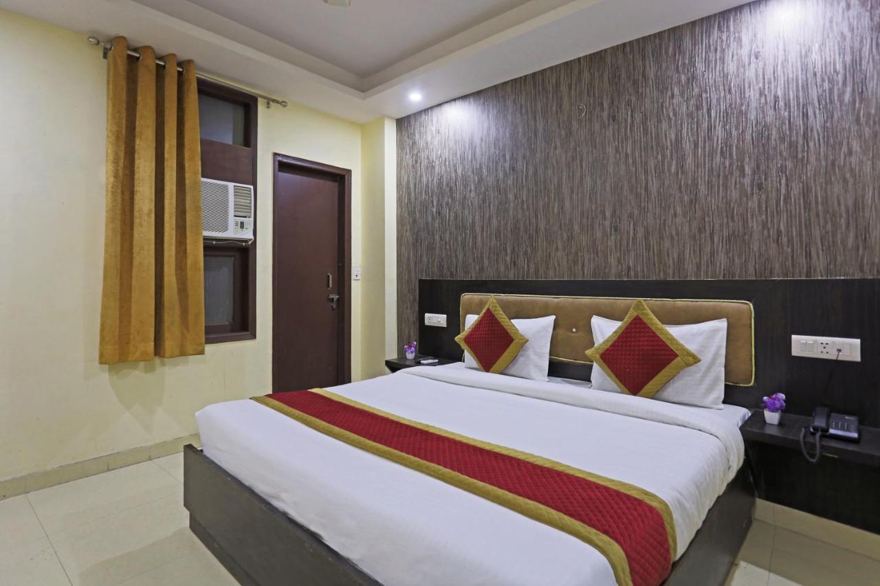 Airport Hotel Rosewood Neu-Delhi Exterior foto