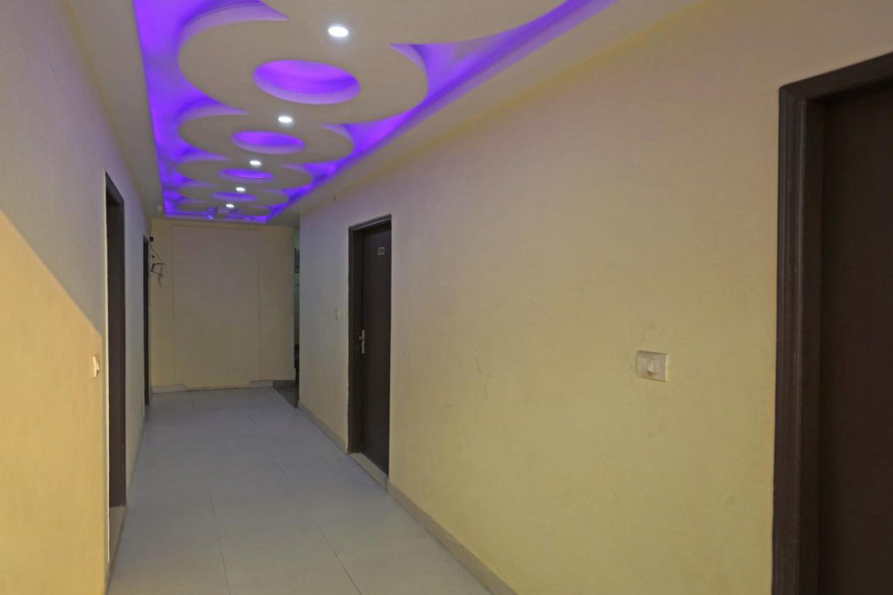 Airport Hotel Rosewood Neu-Delhi Exterior foto