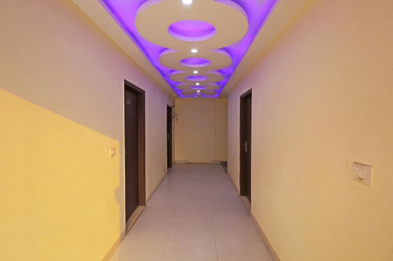 Airport Hotel Rosewood Neu-Delhi Exterior foto