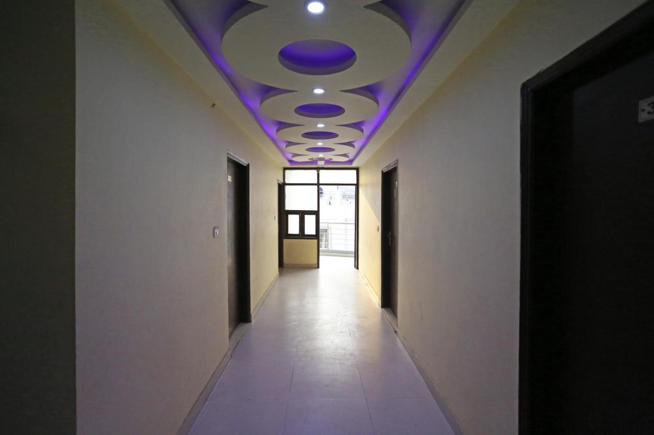 Airport Hotel Rosewood Neu-Delhi Exterior foto
