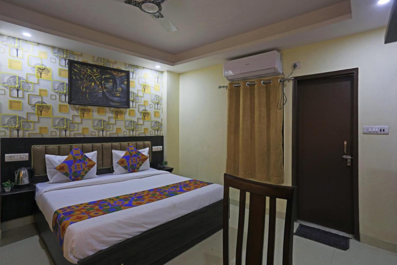 Airport Hotel Rosewood Neu-Delhi Exterior foto